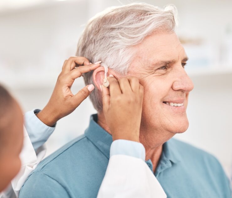 4 Clear Signs You Need a Same-Day Hearing Aid Adjustment